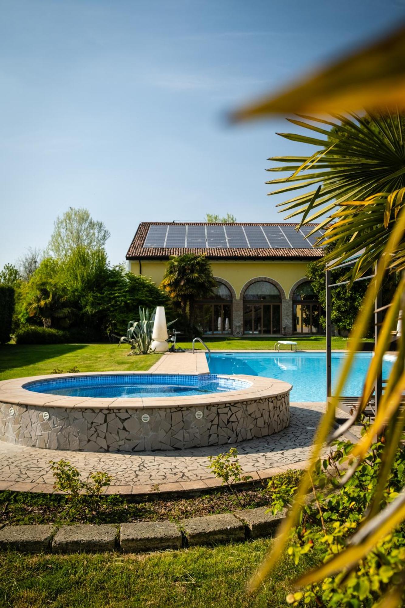 Agriturismo Corte Capiluppia Curtatone Exteriér fotografie